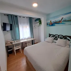 https://barcelona-airport-mi-colibri.topbarcelonahotels.com